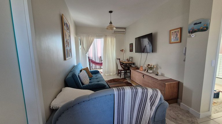 Apto c/ Churrasqueira a 600m da praia GOT0201