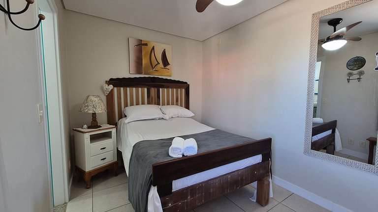 Apto c/ Churrasqueira a 600m da praia GOT0201