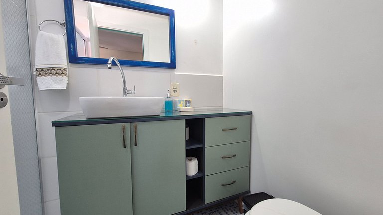 Apto c/ Churrasqueira a 600m da praia GOT0201