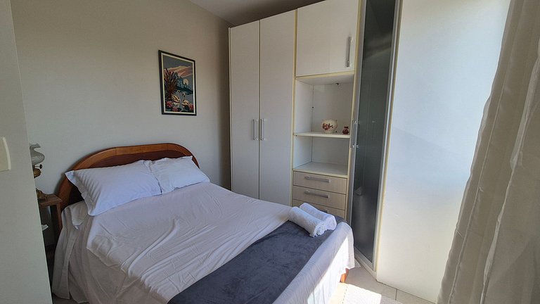 Apto c/ Churrasqueira a 600m da praia GOT0201