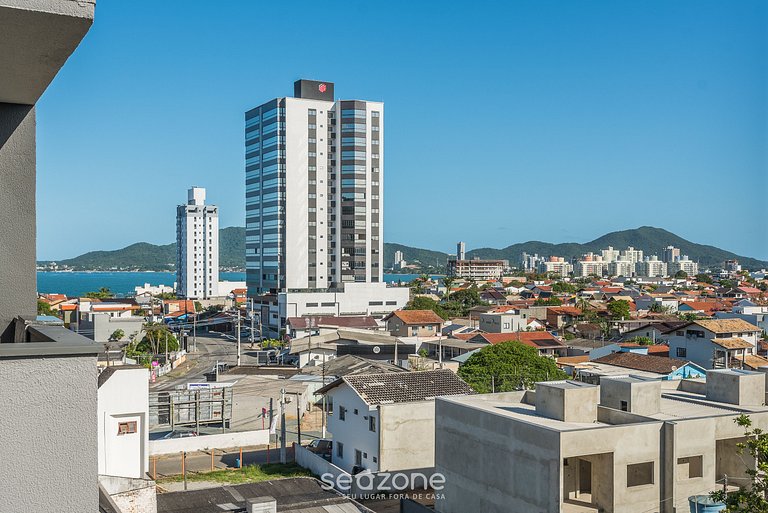 Apto no Centro de Penha, a 500m do Mar RLT0262