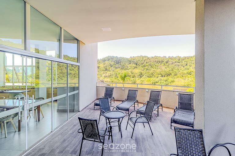 Apto 2Q c/ churrasq. prox da praia - BC - STL401