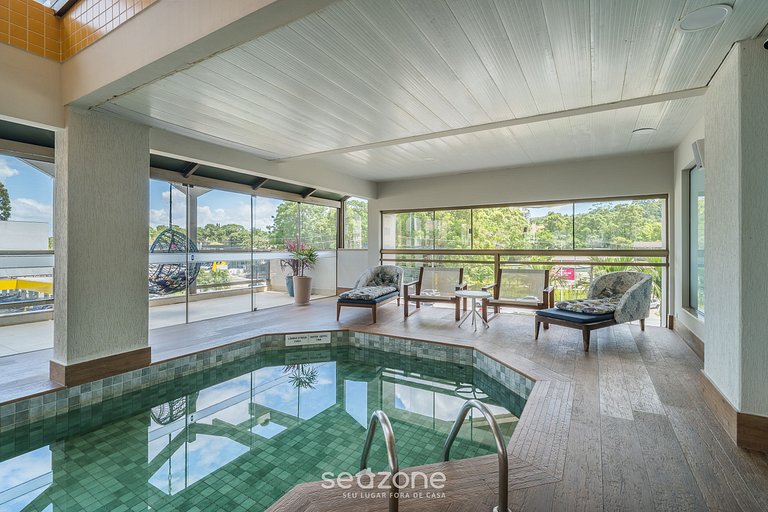 Apt em Cond c/ piscina aquecida em Floripa CUR0716