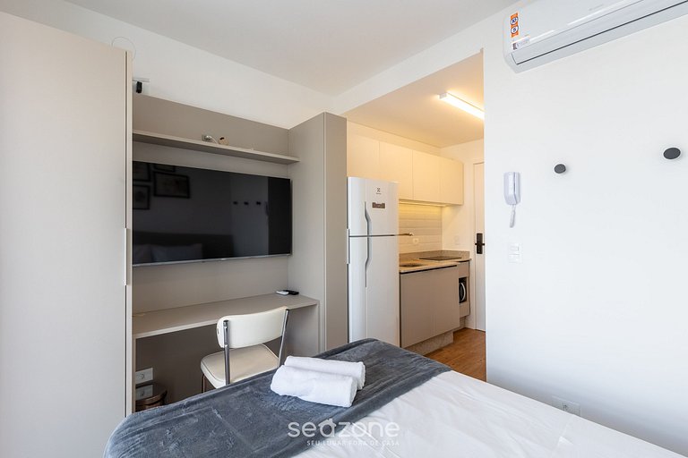 Estudio en Cond. c/ Gimnasio EMW1818