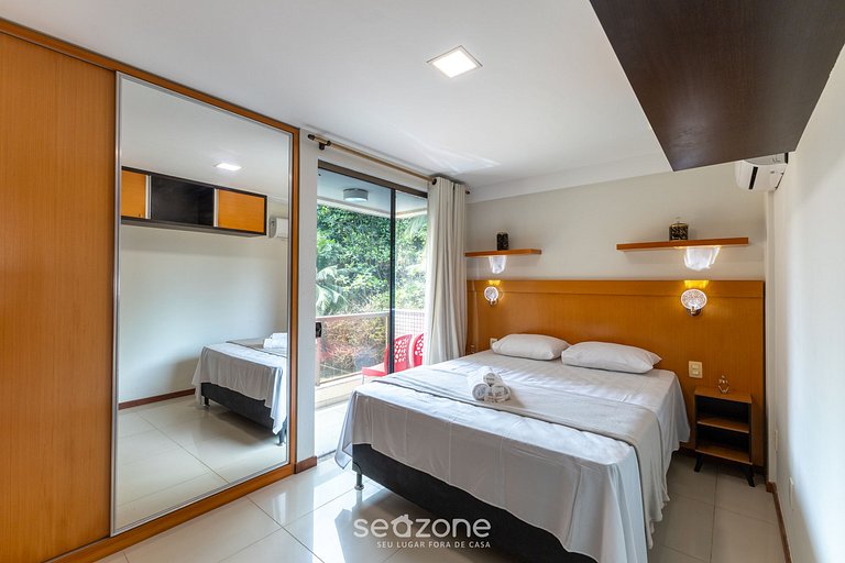 Apto c/ varanda a passos do mar em Ilheus ERW0301