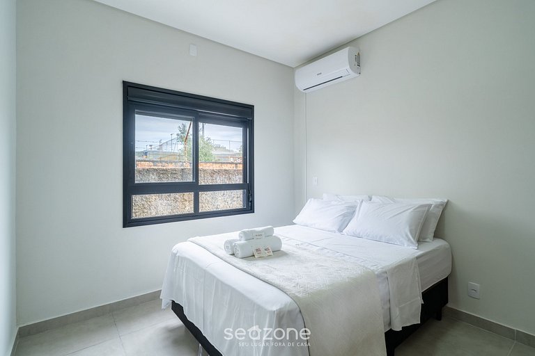 Apto c/ churrasq. privativa nos Ingleses SJS0007