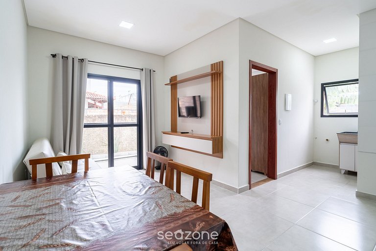 Apto c/ churrasq. privativa nos Ingleses SJS0007