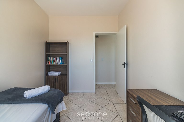 Apto con Hidromasaje en Coqueiros – ELB0203