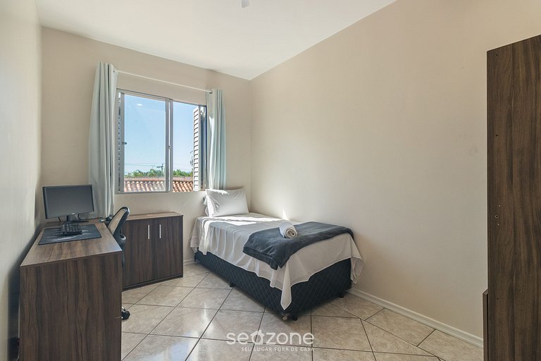 Apto con Hidromasaje en Coqueiros – ELB0203