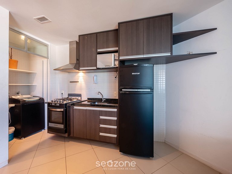 Estúdio em Prédio c/ Piscina e Academia MPZ0902