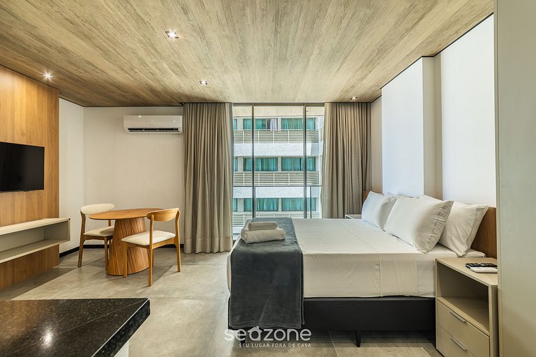 Estudio Vista Mar Lateral con Balcón NWT0701