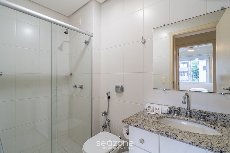 Apto c/ Churrasqueira a 190m da Praia PGA0205