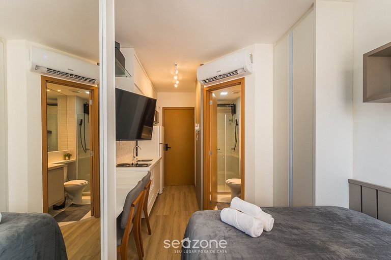 Studio em prédio à beira-mar de Salvador SMA0216