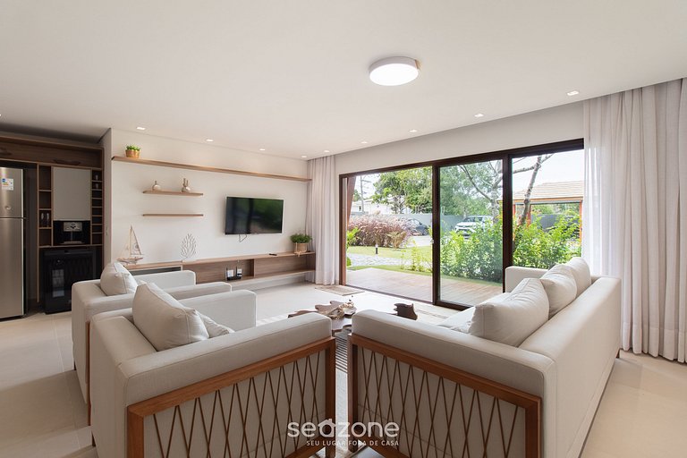 Casa em Arraial d'Ajuda com piscina PCR0002