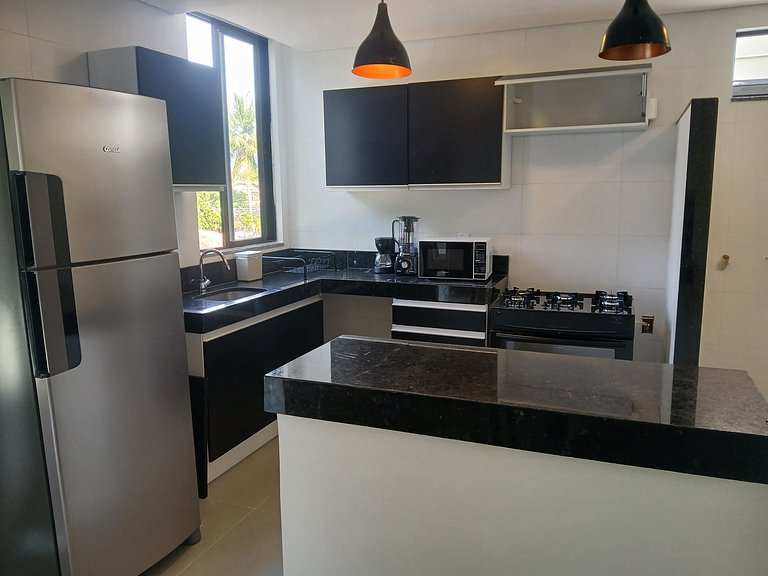 Apto en cond. c/ piscina a 350 m del mar PRY0107