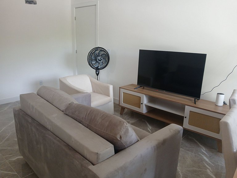 Apto em Cond. c/ Piscina a 350m da Praia PRY0107