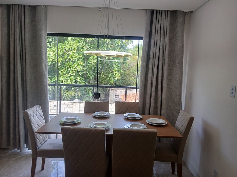 Apto c/ balcón a 350 m de la Playa PRY0106