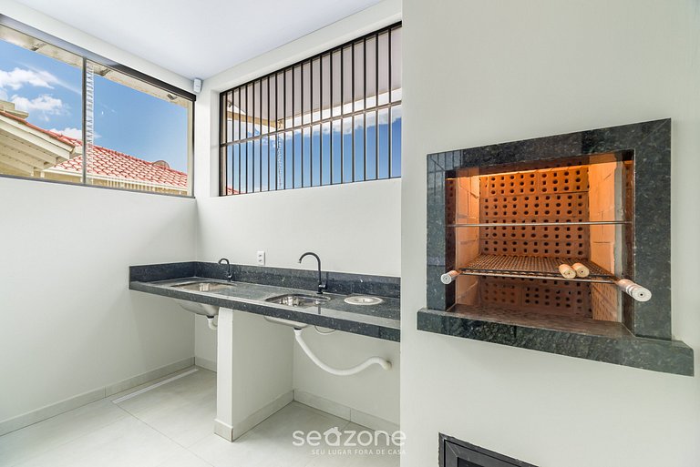 Casa 2Q c/ Churrasqueira 270m Praia RUC0002