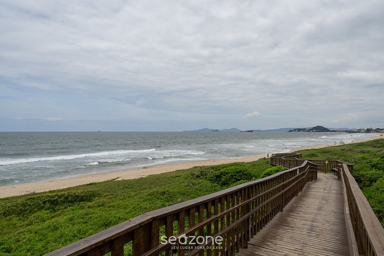 Apto Vista Mar, cond pé na areia c piscina VAC0704