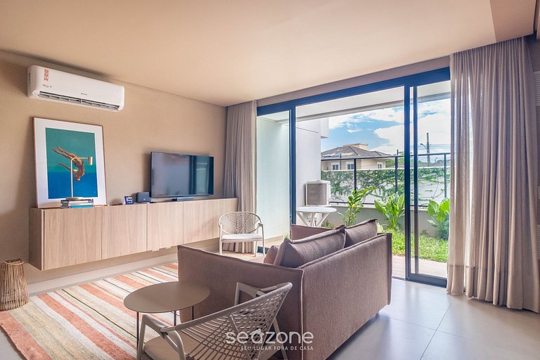 Estudio en Cond. con Piscina y Gimnasio CUO0114