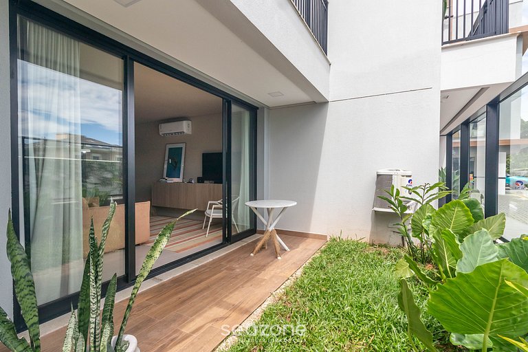 Estudio en Cond. con Piscina y Gimnasio CUO0114