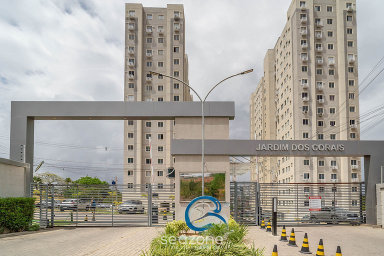 Apto em prédio c/ piscina em João Pessoa - JDS0104