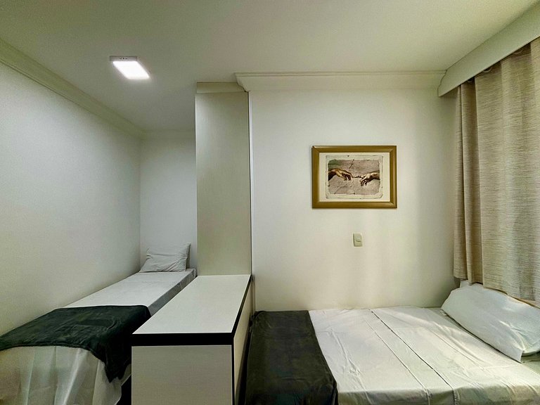 Apto c/ Churrasqueira a 90m da Praia CMF0501