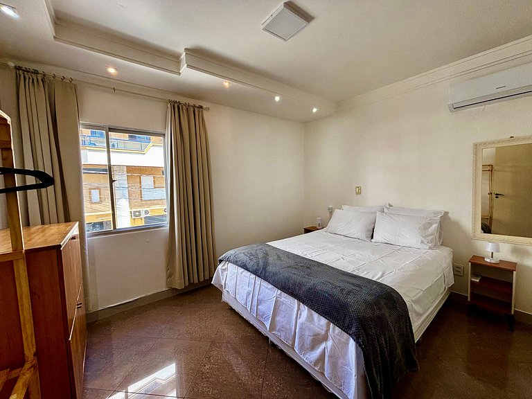 Apto c/ suíte a 30m do mar em Itapema CAE0103