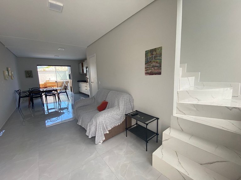 Casa con Parrilla y Jacuzzi ADR0002