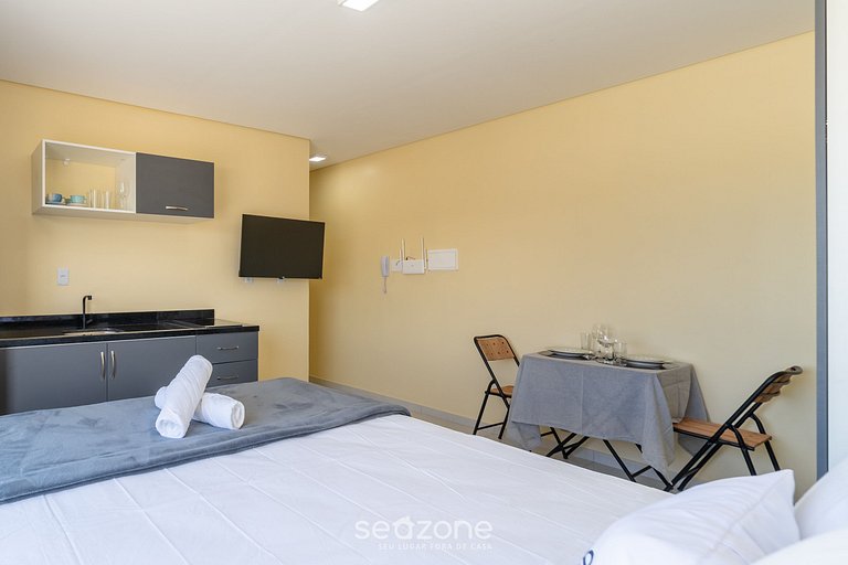 Studio c/ varanda a 10m da Praia, Campeche AAR0303