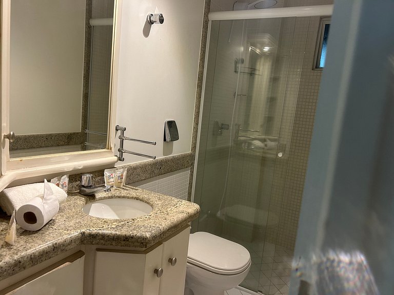 Apto 3 Quartos a 300m da Praia EJS0803