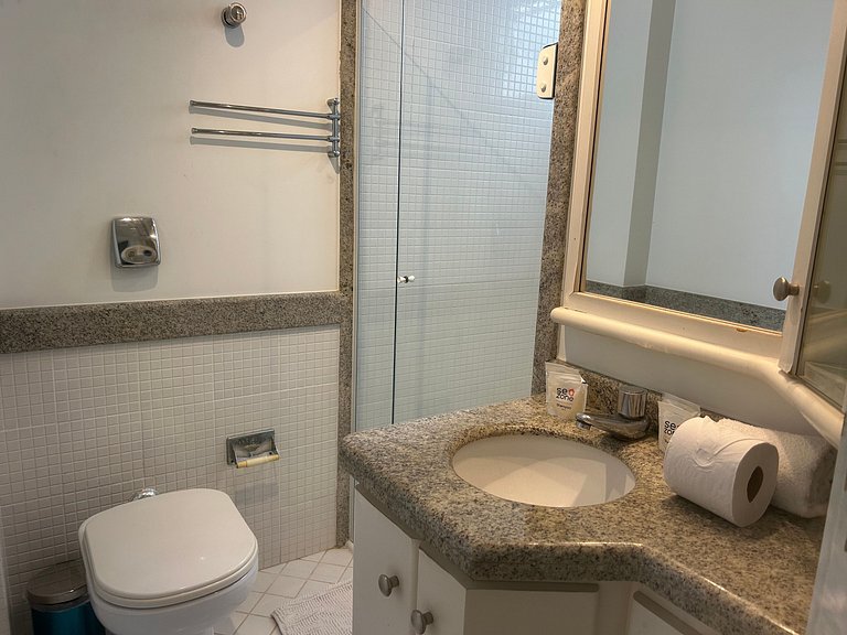 Apto 3 Quartos a 300m da Praia EJS0803