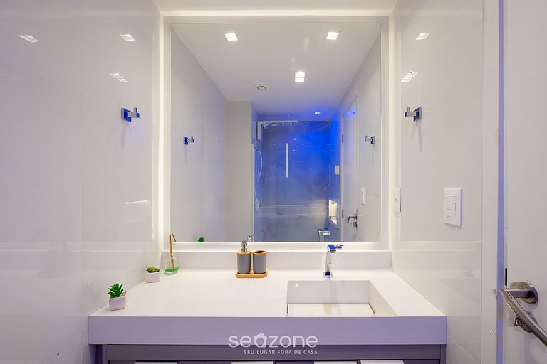 Estudio en Condominio Frente al Mar OPS0337