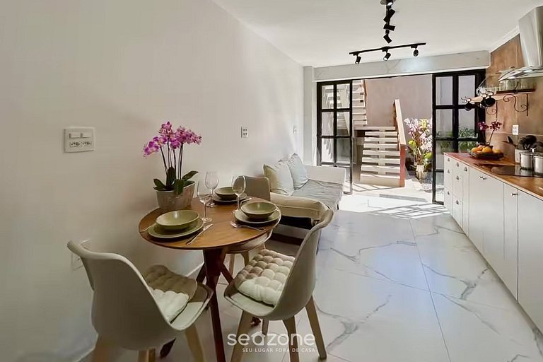 Apto c/ jacuzzi e jardim a 350m da Praia PSN002