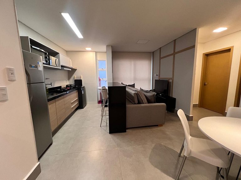 Apto en Edificio con Piscina y Gimnasio GRL1503