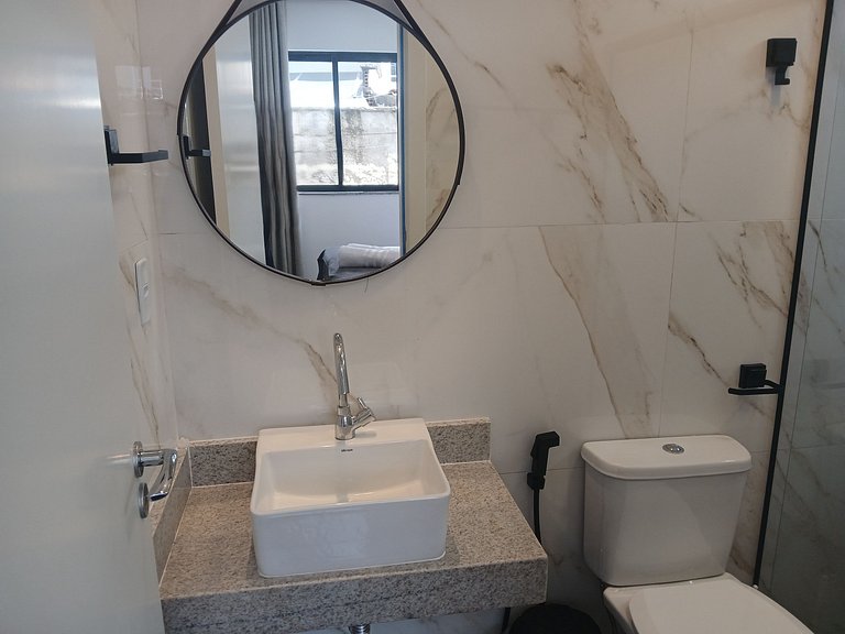 Apto en cond. con piscina y parrilla PRY0009