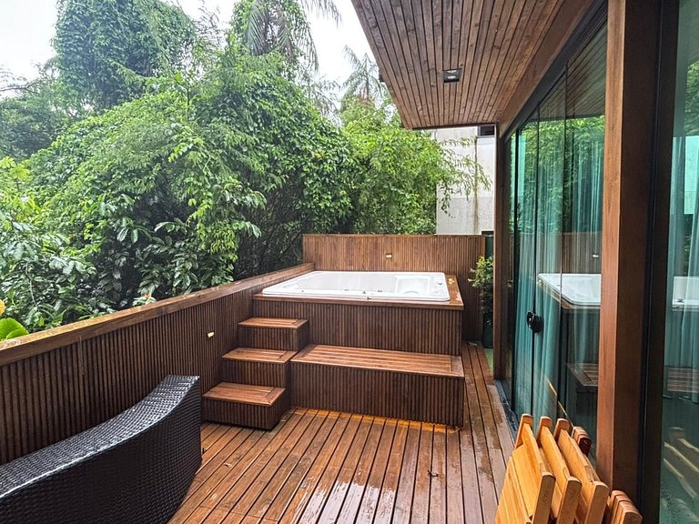 Casa c/ Churrasqueira e Jacuzzi CKL0002