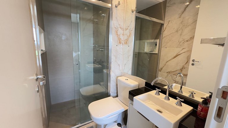 Apto c/ 2 Suítes a 800m do Metrô OAG1111