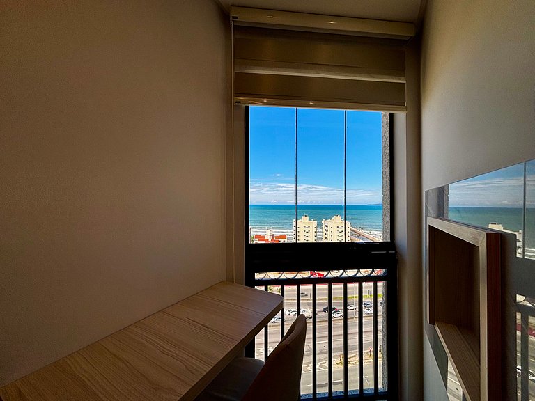 Apto c/ 2Q churrasq. e vista mar, Itapema LPR1302