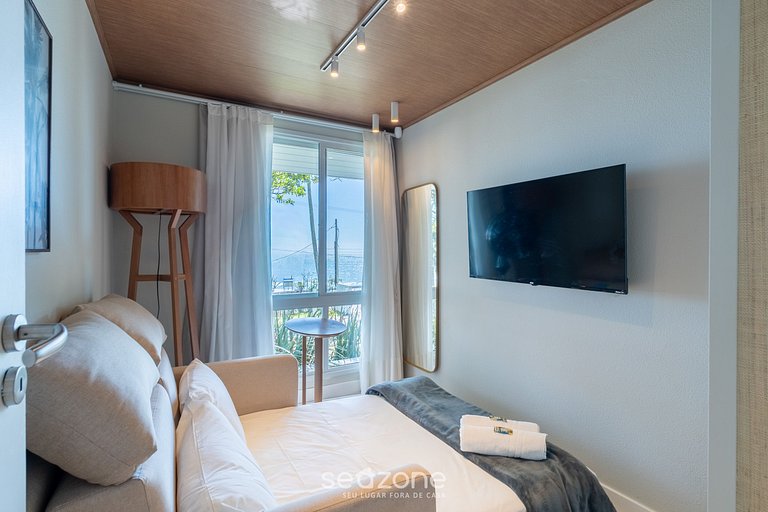 Apto em Cond. Beira-Mar FTS0010