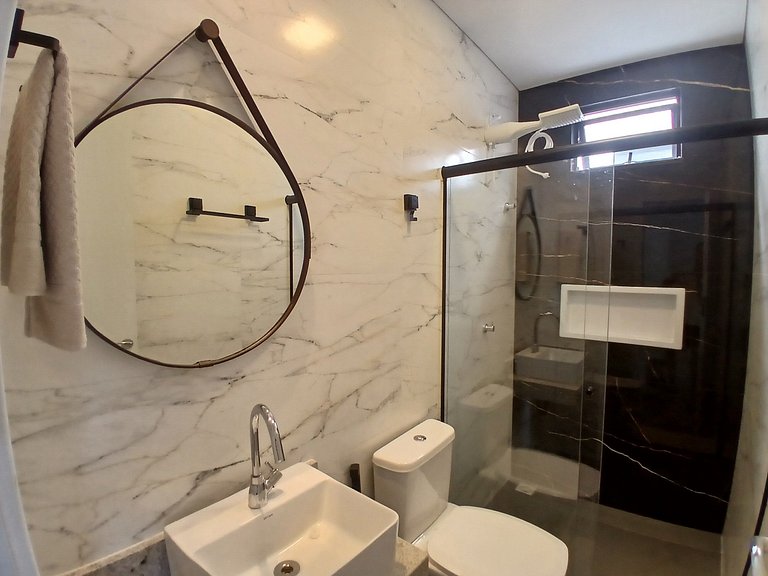 Apto c/ 2 hab y balcón a 350 m del mar PRY0108