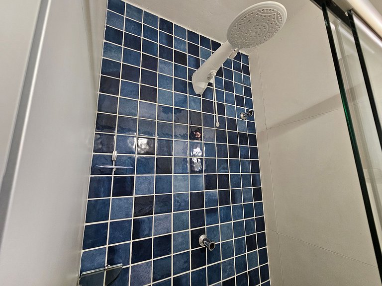 Apto Vista Parcial Mar 160 m da Praia MCU0201