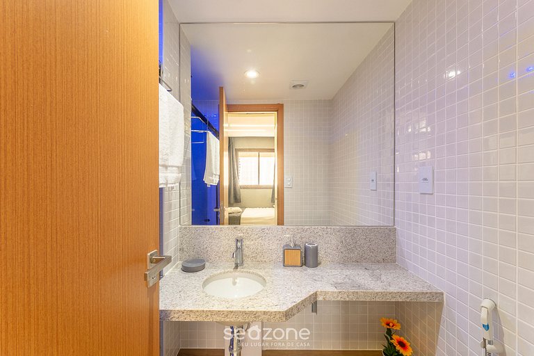 Apto en Cond. c/ Piscina 750 m de la Playa SMT0503