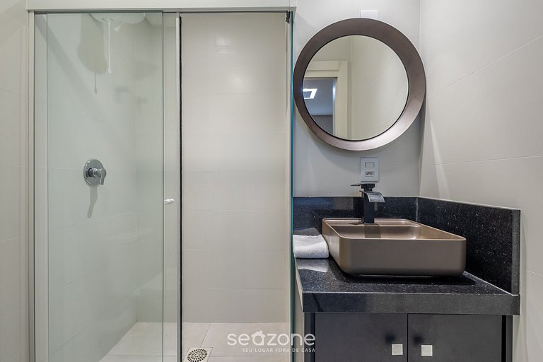 Apto c/ churrasq. privativa em BC - STL0505