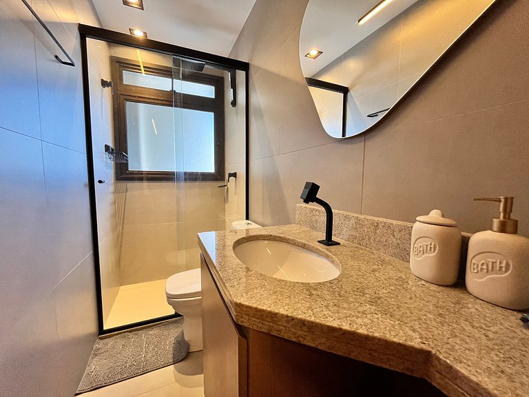 Studio a 750m da Praia na Barra EUB0707