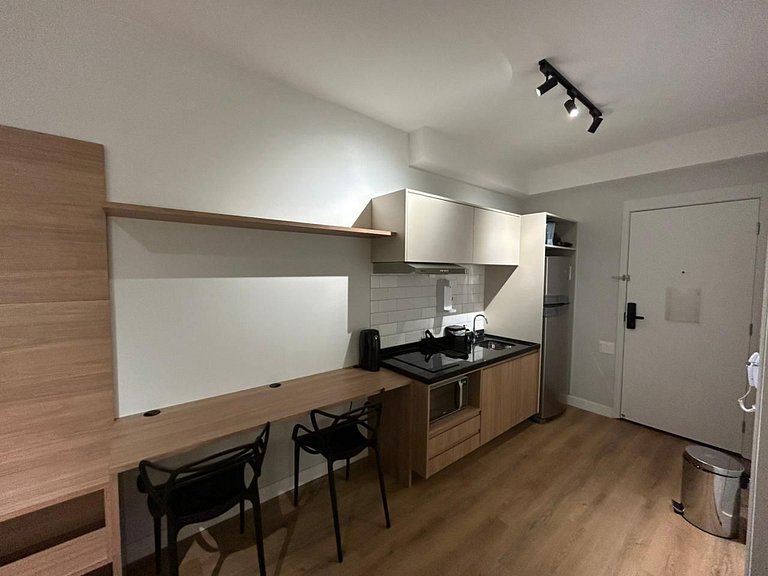 Studio de Alto Nivel a 800 m del Metro IHL0501