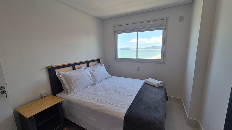 Apt 3Qt c/ Vista mar e churrasq. SHC1601