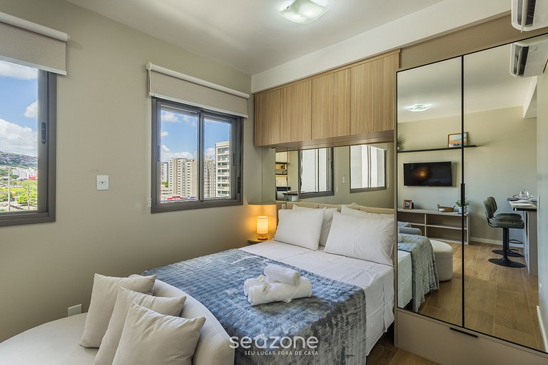 Studio em cond. c/ piscina próx. da PUC MCP0403