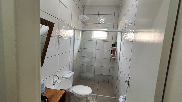 Casa c/ Churrasq. a 700m da Praia JSE0382