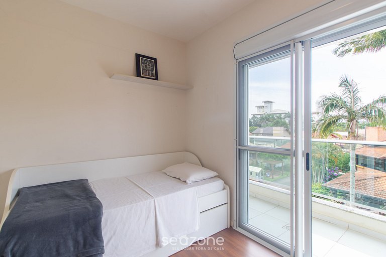 Apto c/ parrilla y balcón cerca del mar CGN0306